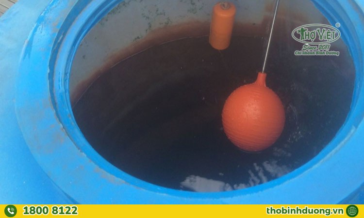 Hãy vệ sinh bồn nước inox định kỳ khoảng 3-6 tháng/lần