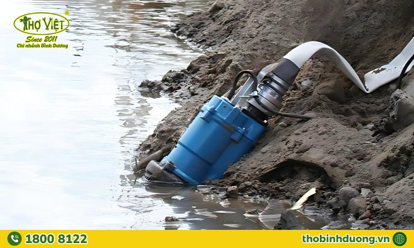Dịch vụ cho thuê máy bơm chìm, máy hút bùn, máy bơm nước tạm thời Dĩ An