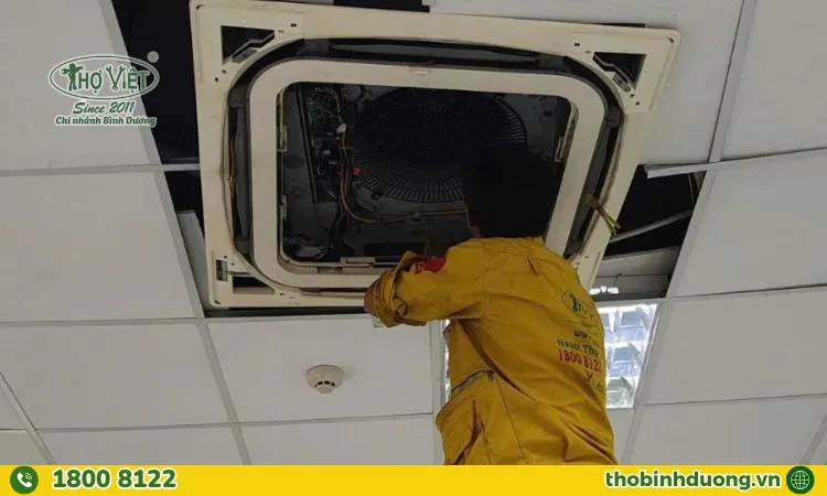 Khi nào nên gọi thợ sửa máy lạnh tại Tân Uyên?