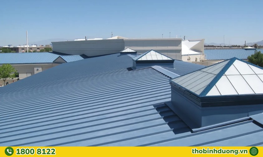 Dịch vụ thay mái tôn nhà xưởng, kho bãi tại Bến Cát