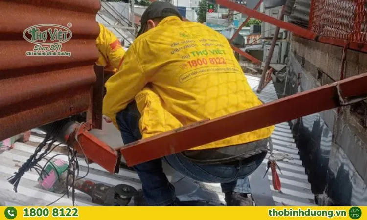 Lợi ích khi sử dụng dịch vụ thay mái tôn chuyên nghiệp