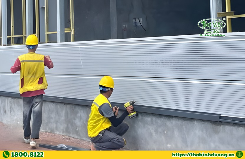 Vách Panel EPS, PU thường được ứng dụng thi công văn phòng