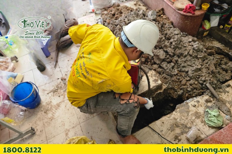 Khu vực thi công thông nghẹt Dĩ An