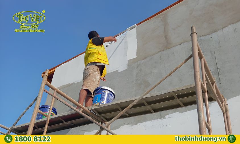 Dịch vụ sơn nhà 2 tầng cũ, sơn nhà phố, nhà liền kề Thợ Bình Dương