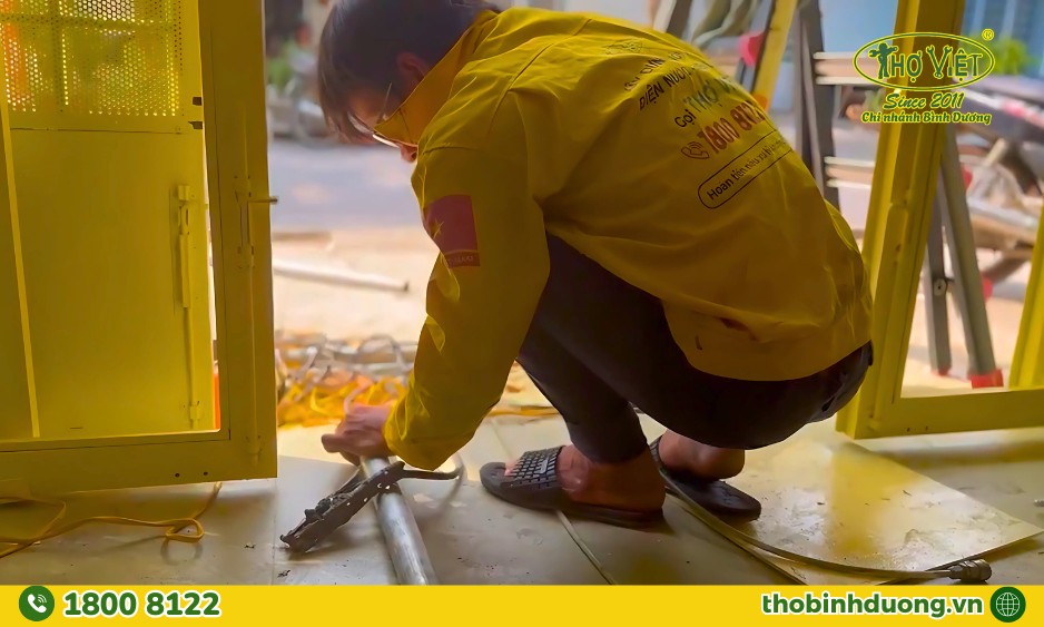 Bảng giá sửa cửa kéo Thủ Dầu Một mới nhất