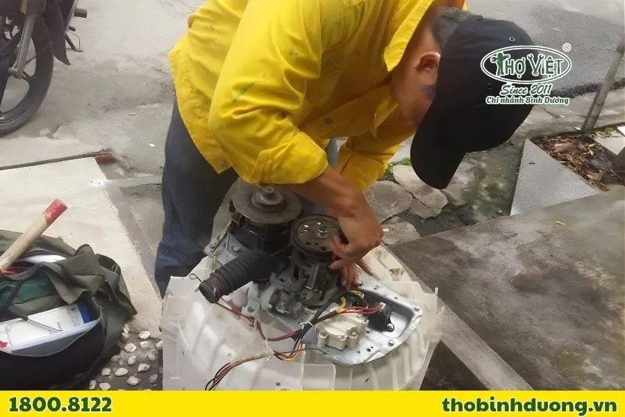 Lý do nên sử dụng dịch vụ sửa máy giặt tại Dĩ An