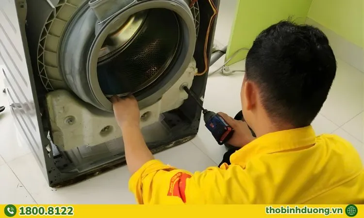 Những trường hợp cần gọi thợ sửa máy giặt tại Thuận An