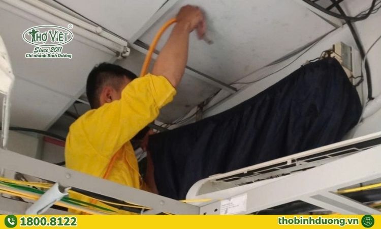 Nên gọi thợ khi Không có kinh nghiệm sửa chữa hoặc thiếu dụng cụ