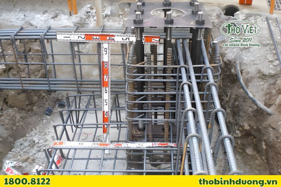 Phần móng và hệ thống bu lông neo nhà tiền chế