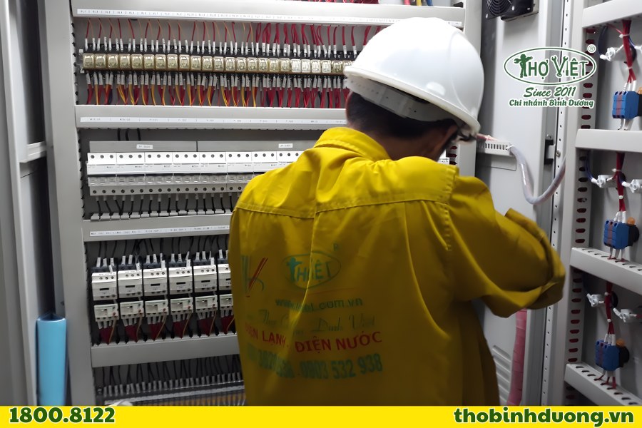 Thi công hệ thống cơ điện M&E