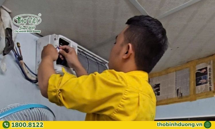 Cách phòng ngừa máy lạnh chảy nước hiệu quả