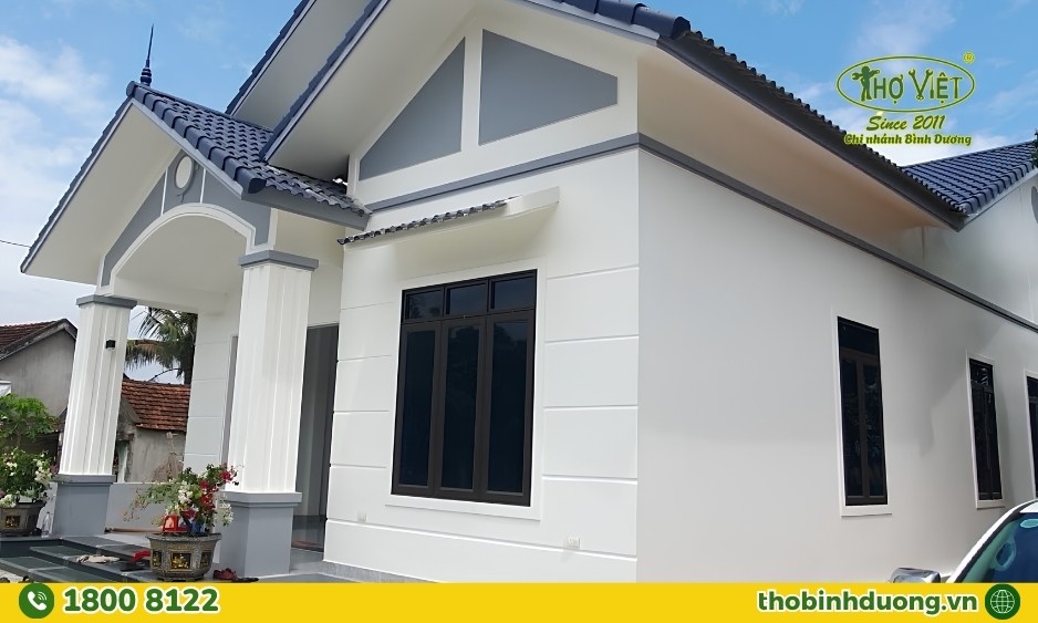 Trắng sứ và xám ghi là 2 màu được ưa chuộng