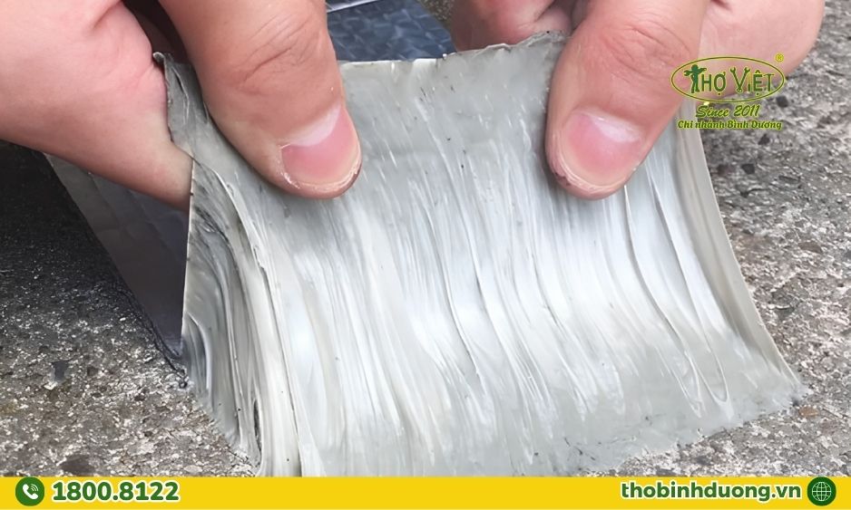 Khu vực thi công keo chống dột